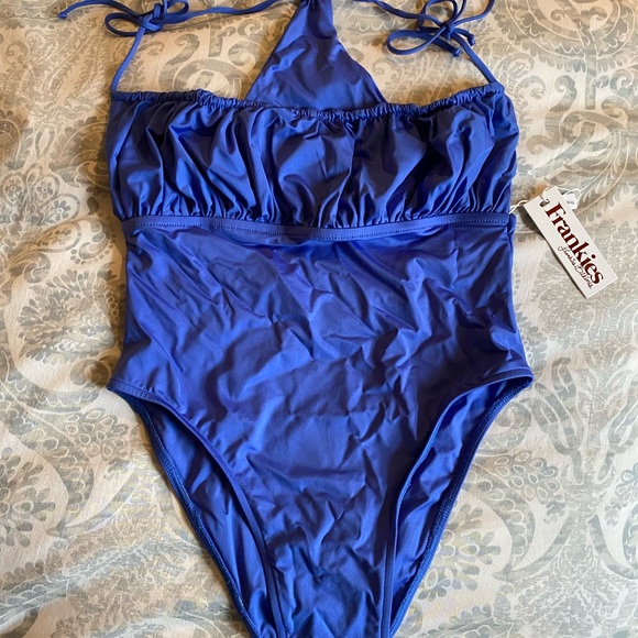 NEW Frankie’s Bikinis Banks One Piece - Picture 6 of 6